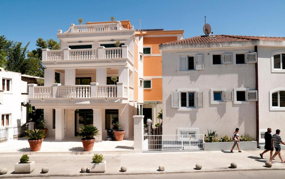 Apartments Grifone Lux Herceg Novi Exteriér fotografie