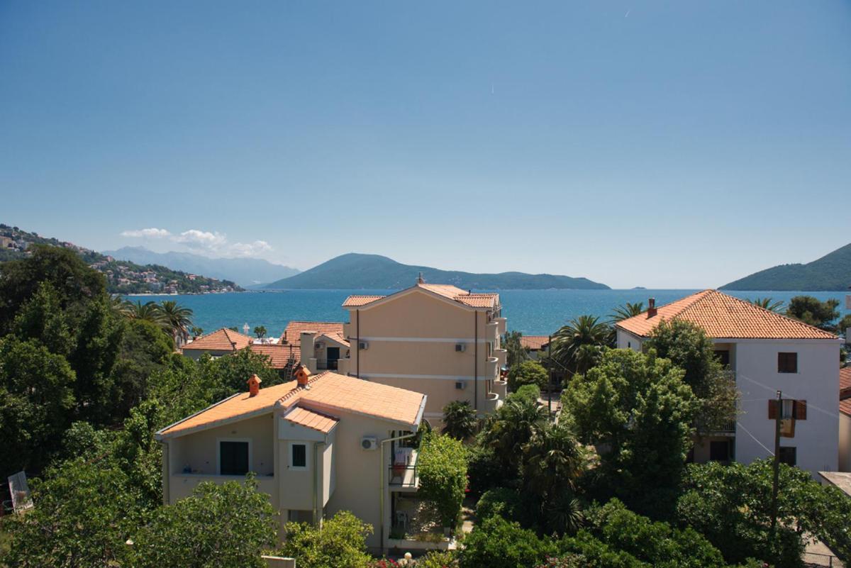 Apartments Grifone Lux Herceg Novi Exteriér fotografie