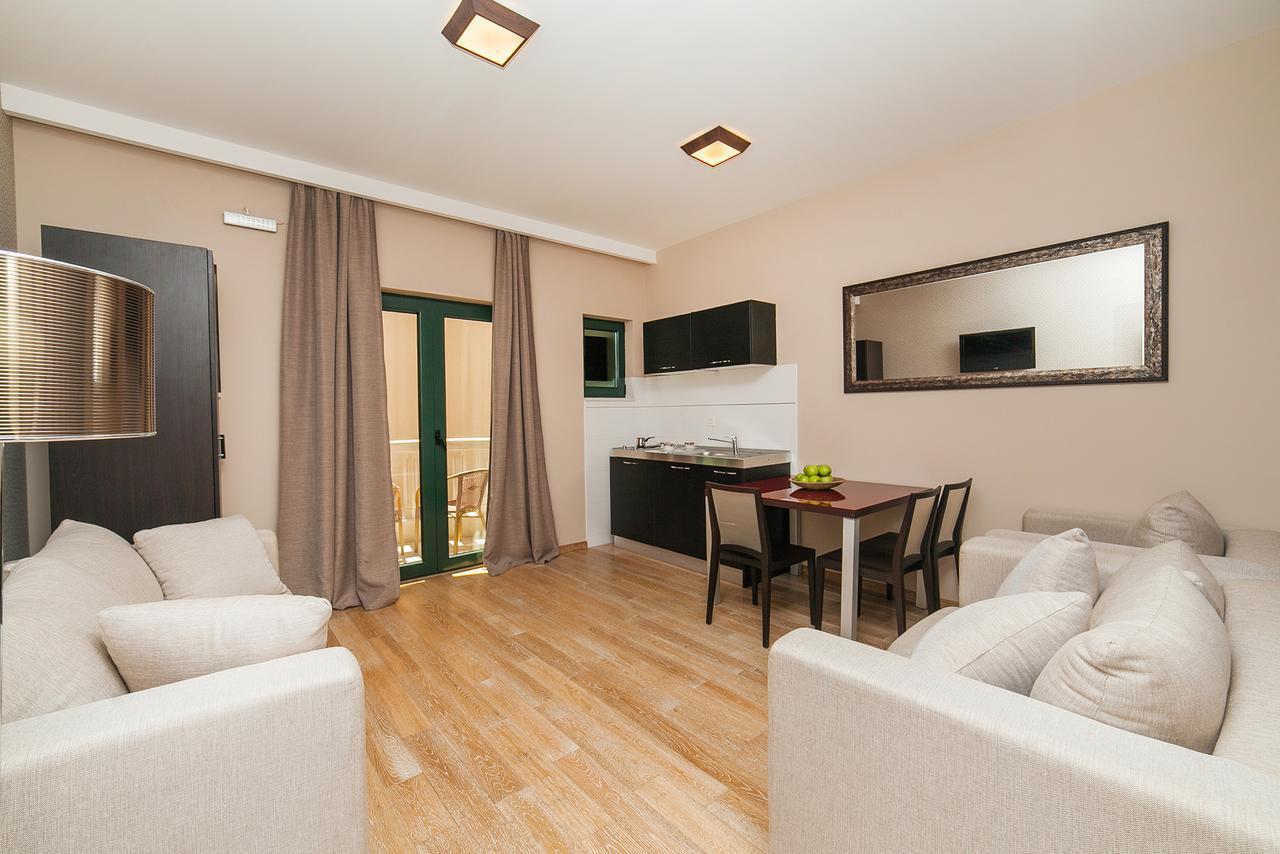 Apartments Grifone Lux Herceg Novi Exteriér fotografie